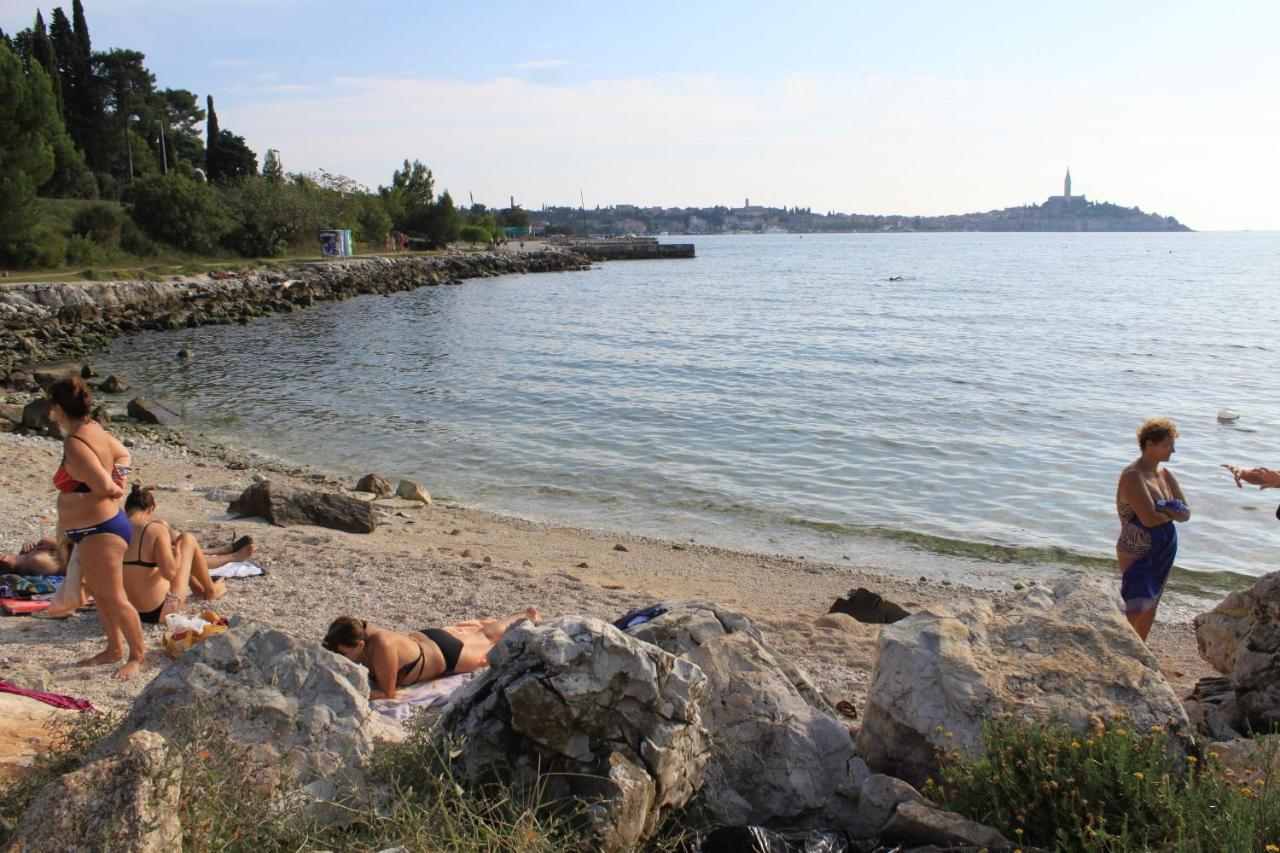Apartments And Rooms By The Sea Rovinj - 19183 ภายนอก รูปภาพ